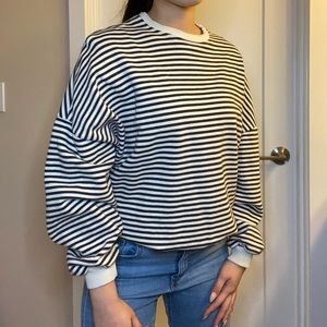 Pull&Bear Striped Oversized Roundneck Sweatshirt
